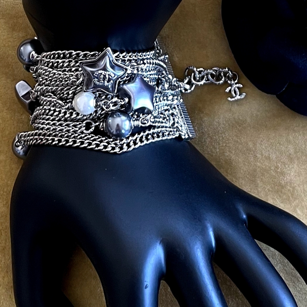 Chanel gunmatel silverstone bracelet!!!SOLD!!!